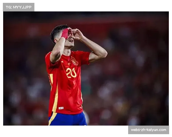西班牙德拉富恩特不败纪录,31场国家队比赛保持零封